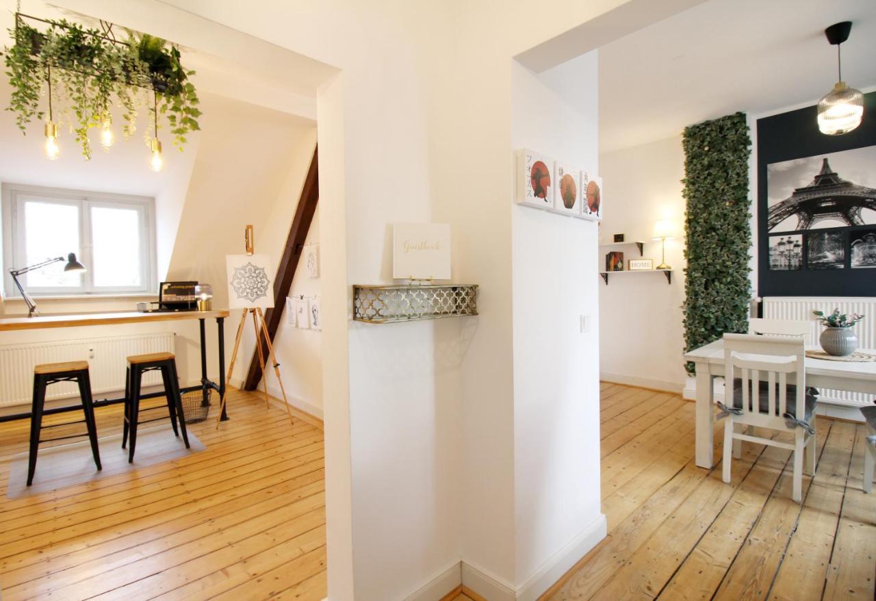 Secret Hideaways Boho Artstudio Mit Smarthome Nahe L Messe L Hbf Apartment Duisburg